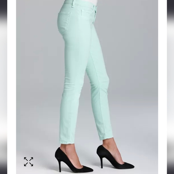 Jbrand Skinny Capris Jeans - Picture 12 of 15